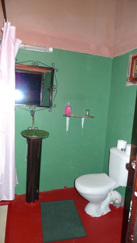Kasbah Valentine Panzió Ajt Benhaddu Kültér fotó